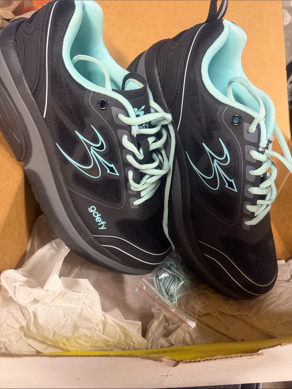 Women's Black Athletic Walking Shoes with Mint Accents